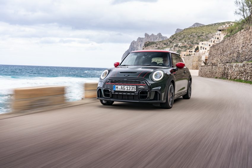 2022 MINI John Cooper Works - Front Wallpaper 850x567 #14