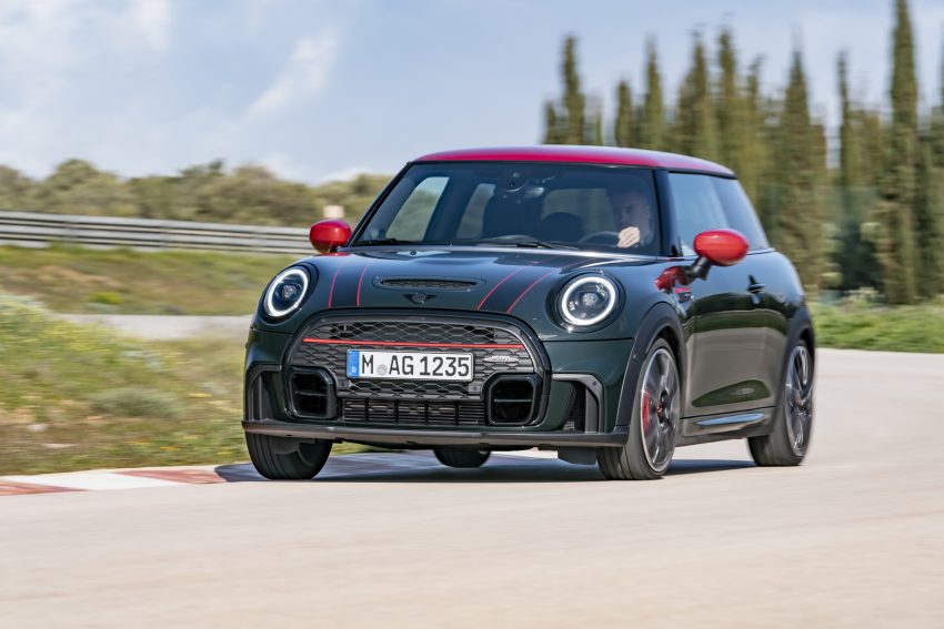2022 MINI John Cooper Works - Front Wallpaper 850x567 #11