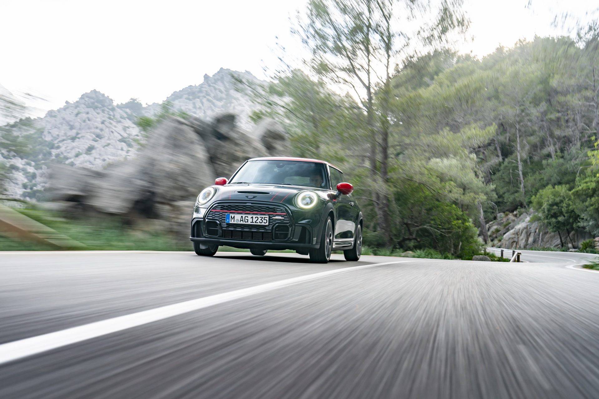 Download 2022 MINI John Cooper Works - Front HD Wallpaper 1920x1280 #20