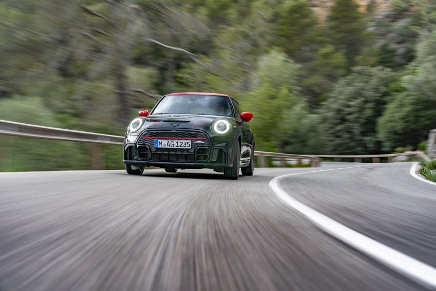 2022 MINI John Cooper Works - Front Wallpaper 850x567 #21