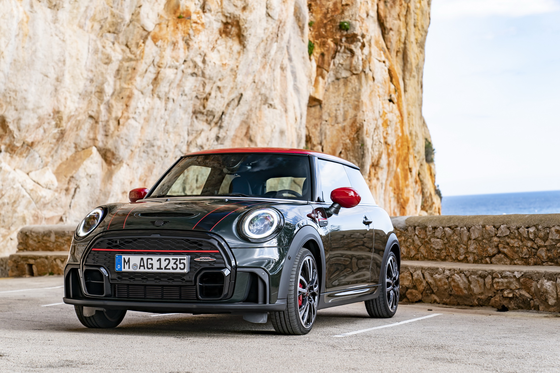 Download 2022 MINI John Cooper Works - Front HD Wallpaper 1920x1280 #45
