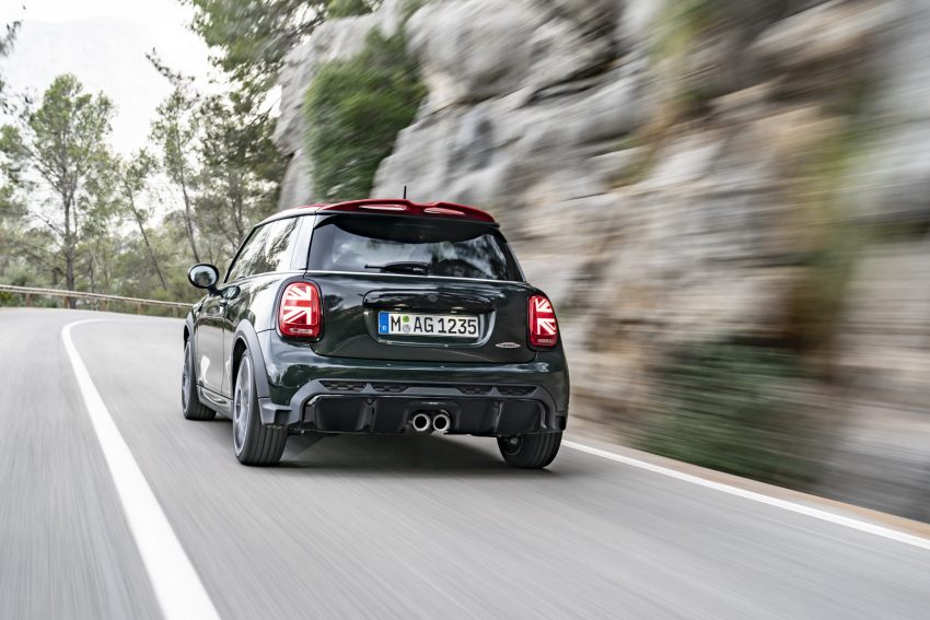 2022 MINI John Cooper Works - Rear Wallpaper 850x567 #25