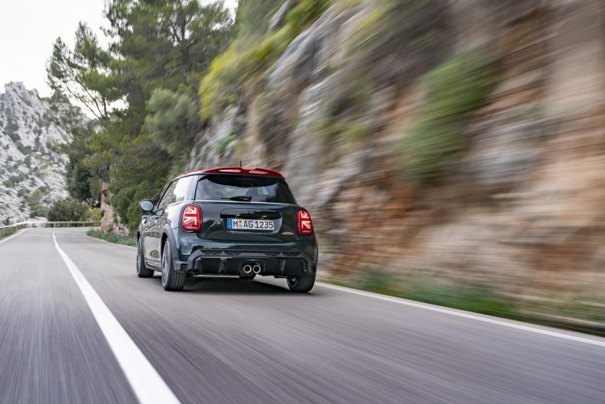 2022 MINI John Cooper Works - Rear Wallpaper 850x567 #29