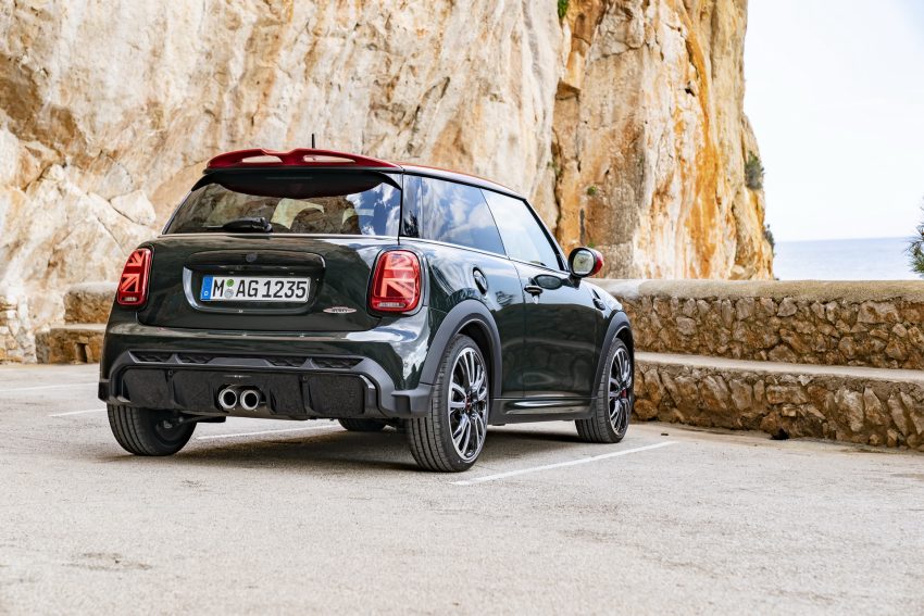 2022 MINI John Cooper Works - Rear Wallpaper 850x567 #48