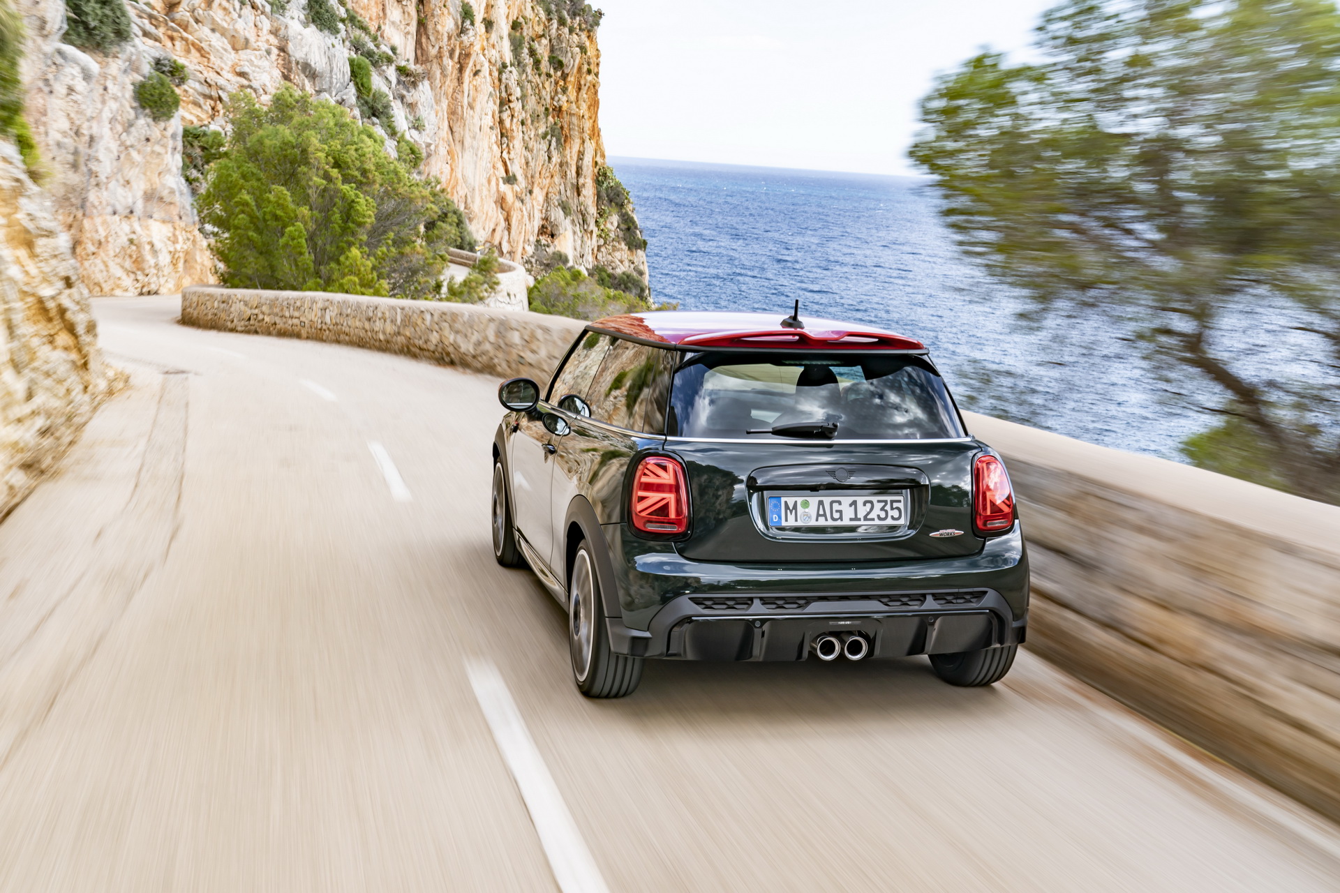 Download 2022 MINI John Cooper Works - Rear HD Wallpaper 1920x1280 #32