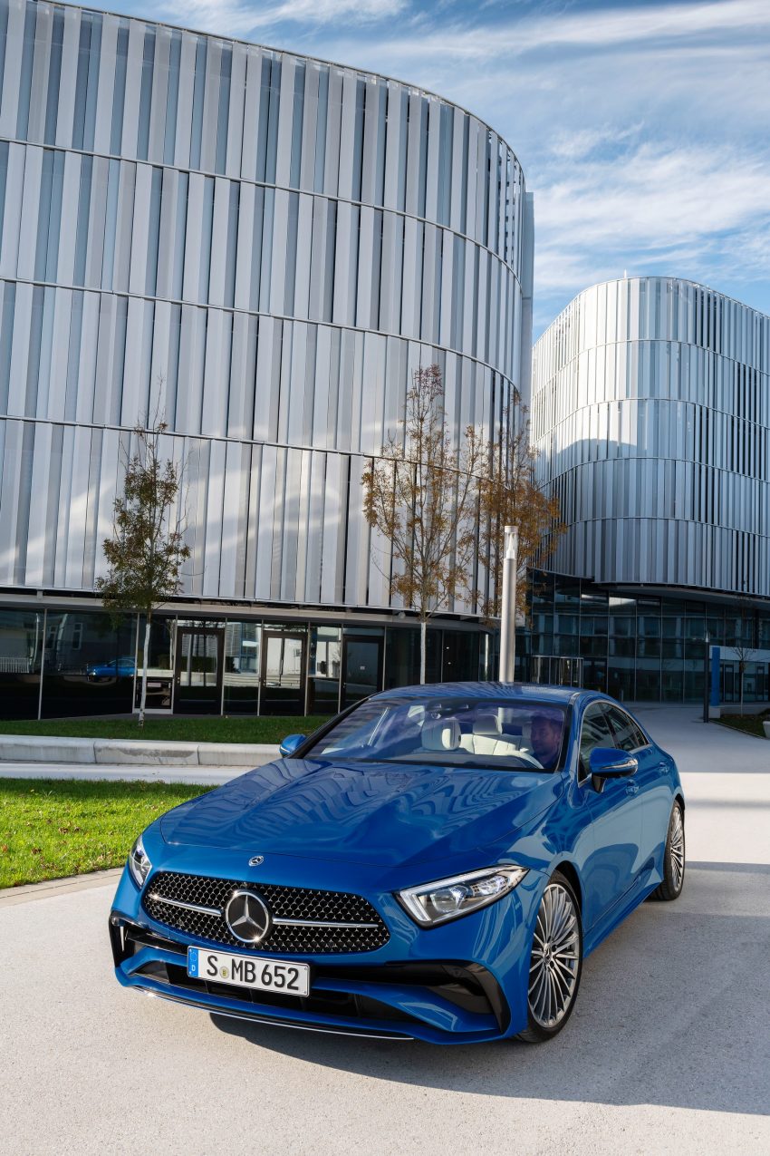 2022 Mercedes-Benz CLS AMG Line - Front Phone Wallpaper 850x1275 #9