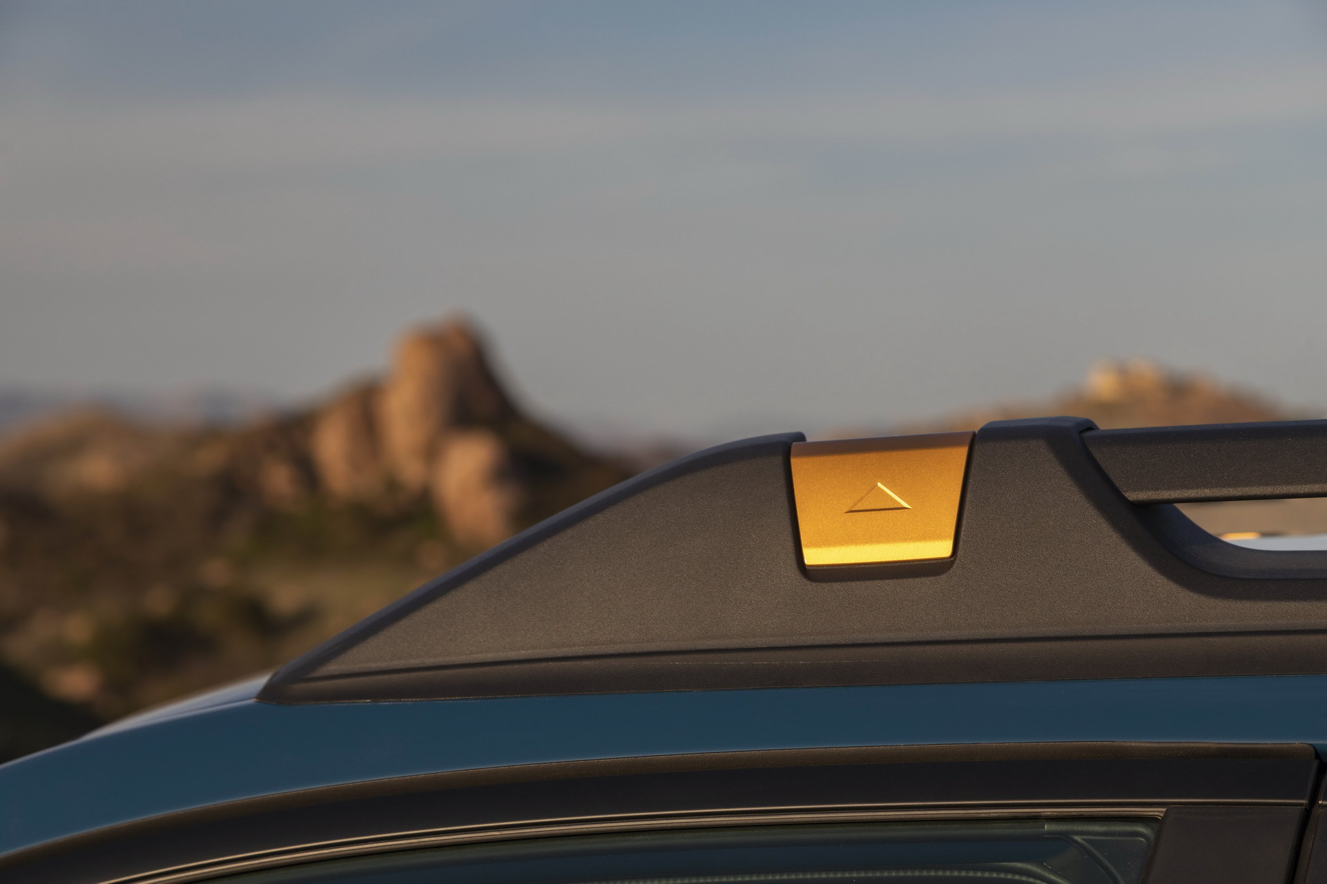 Download 2022 Subaru Outback Wilderness - Detail HD Wallpaper 1922x1281 #34