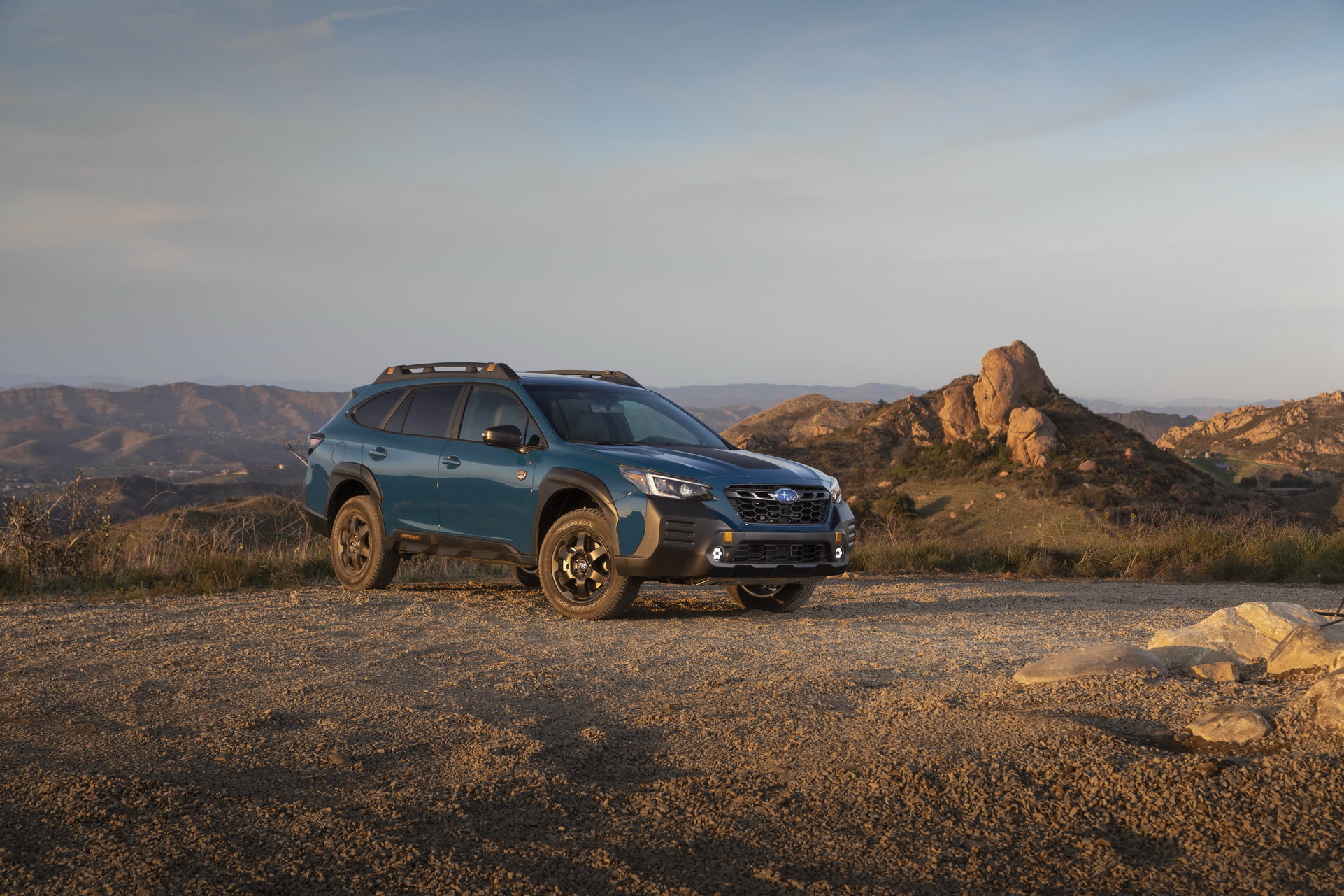 Download 2022 Subaru Outback Wilderness - Front Three-Quarter HD Wallpaper 1922x1281 #3