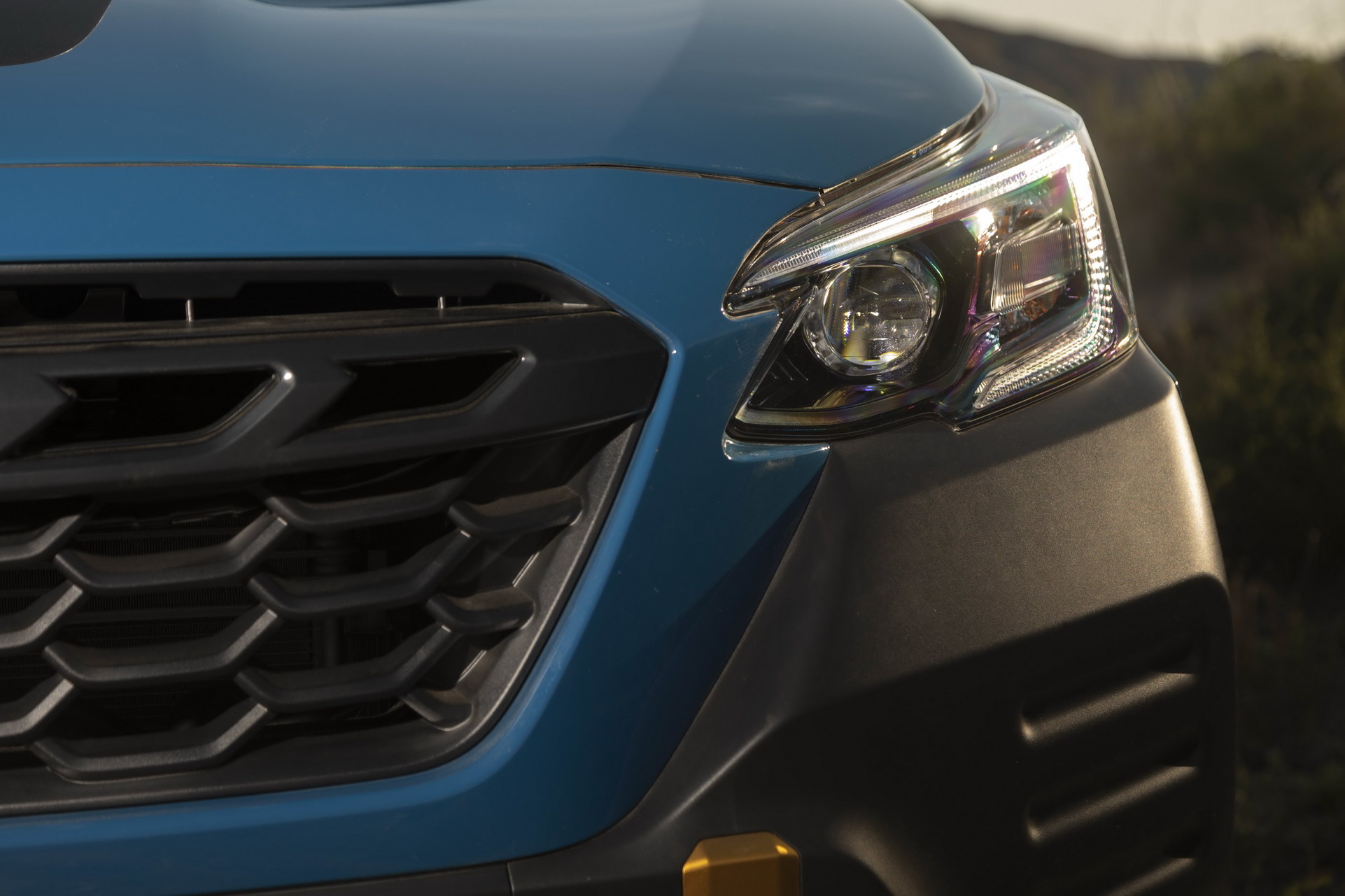 Download 2022 Subaru Outback Wilderness - Headlight HD Wallpaper 1922x1281 #29