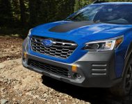 2022 Subaru Outback Wilderness - Headlight Wallpaper 190x150