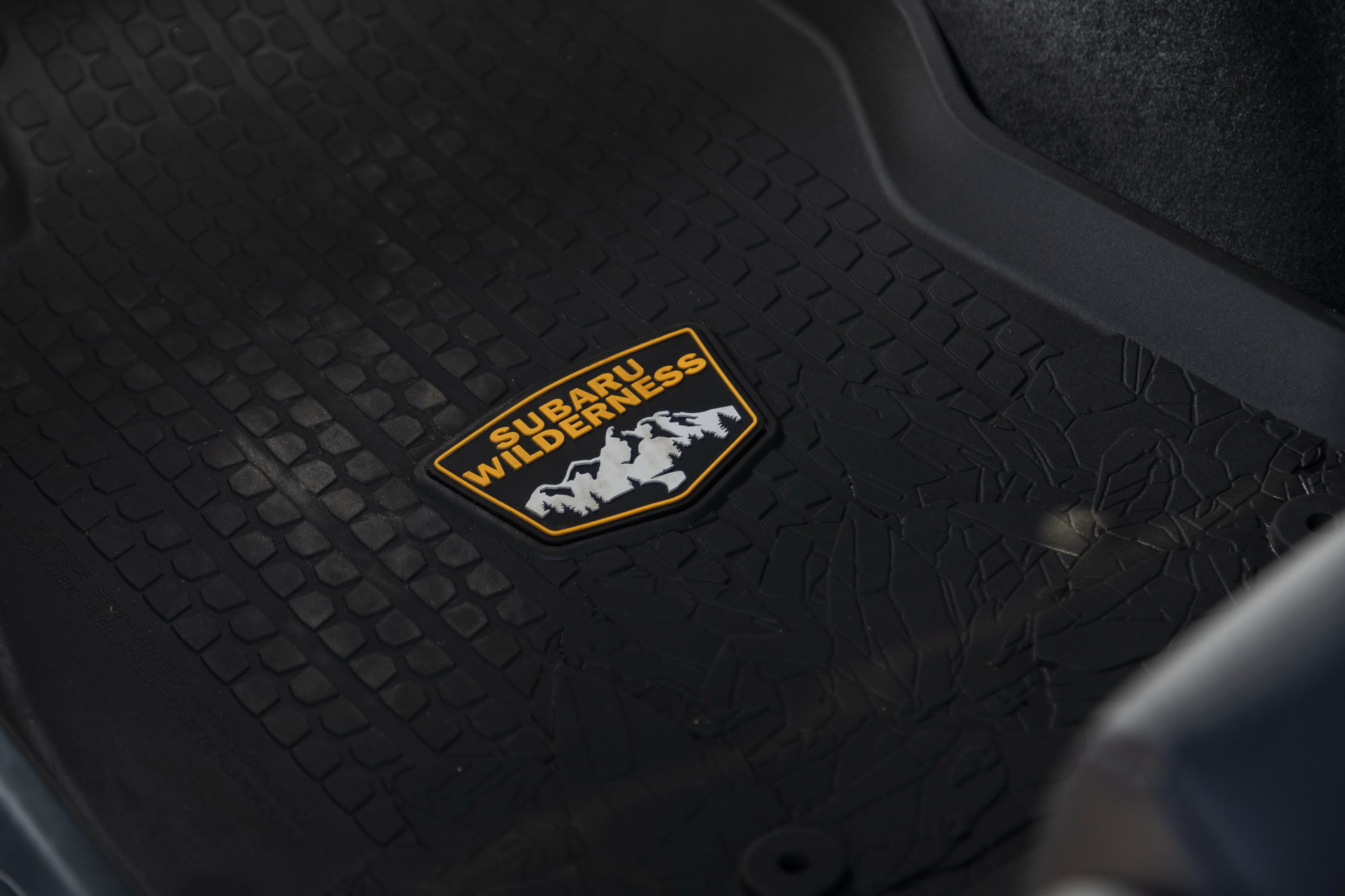 Download 2022 Subaru Outback Wilderness - Interior, Detail HD Wallpaper 1922x1281 #49