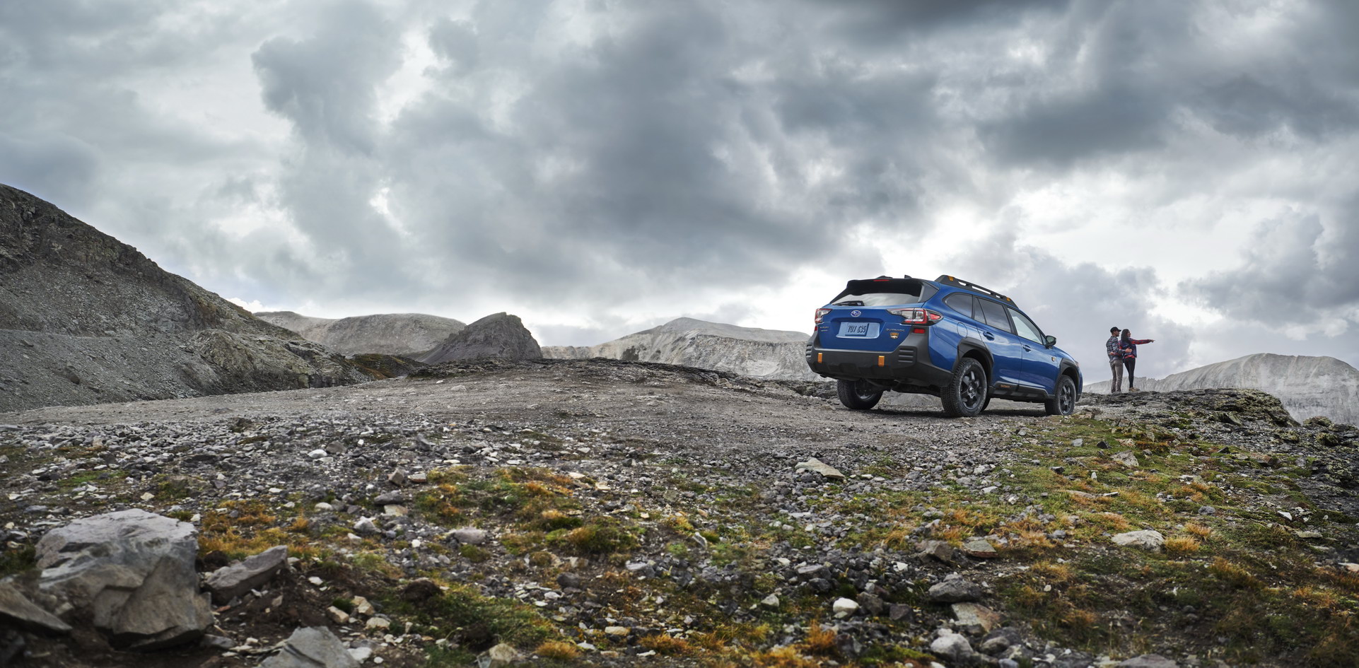 Download 2022 Subaru Outback Wilderness - Rear Three-Quarter HD Wallpaper 1922x945 #9