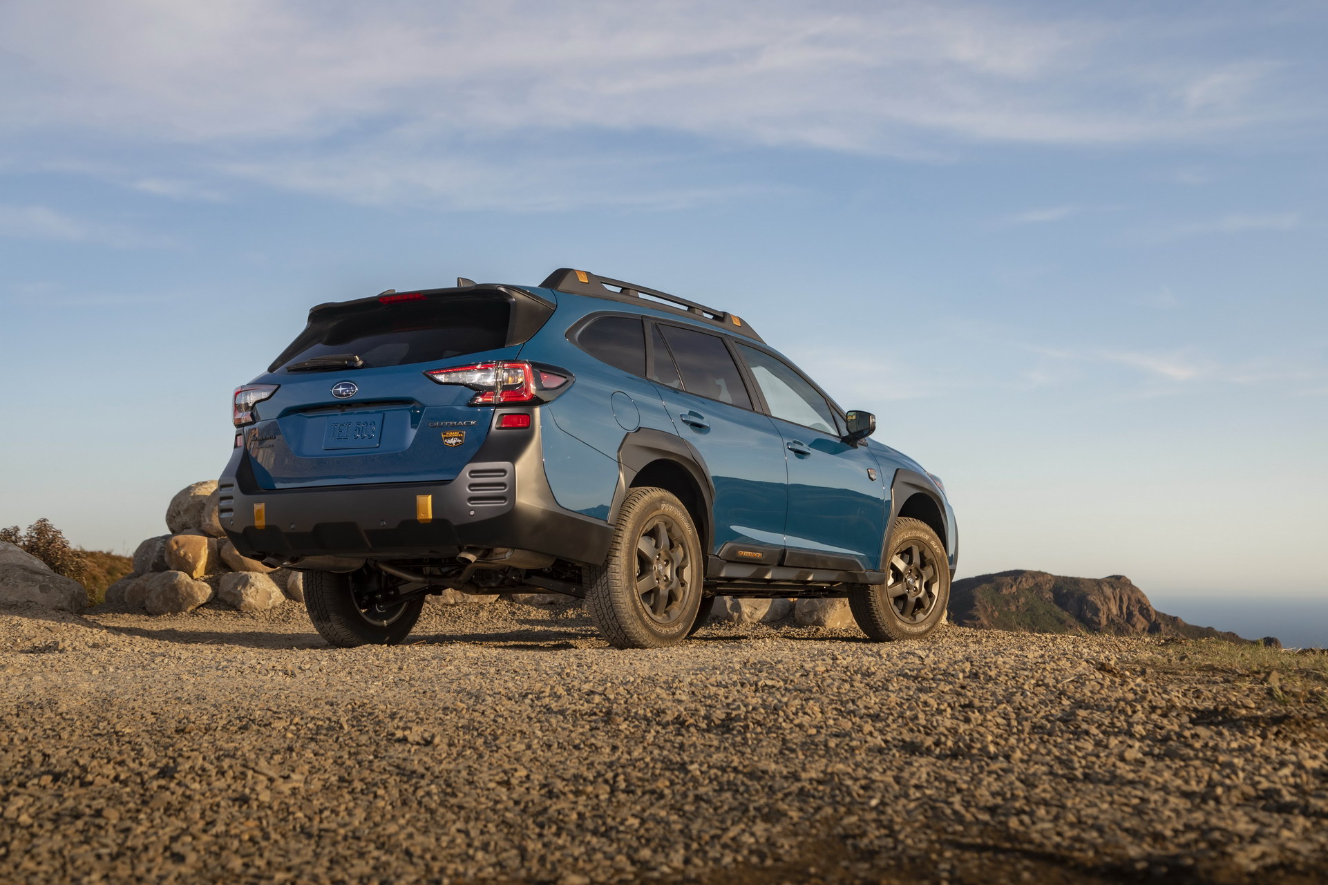 Download 2022 Subaru Outback Wilderness - Rear Three-Quarter HD Wallpaper 1922x1281 #16
