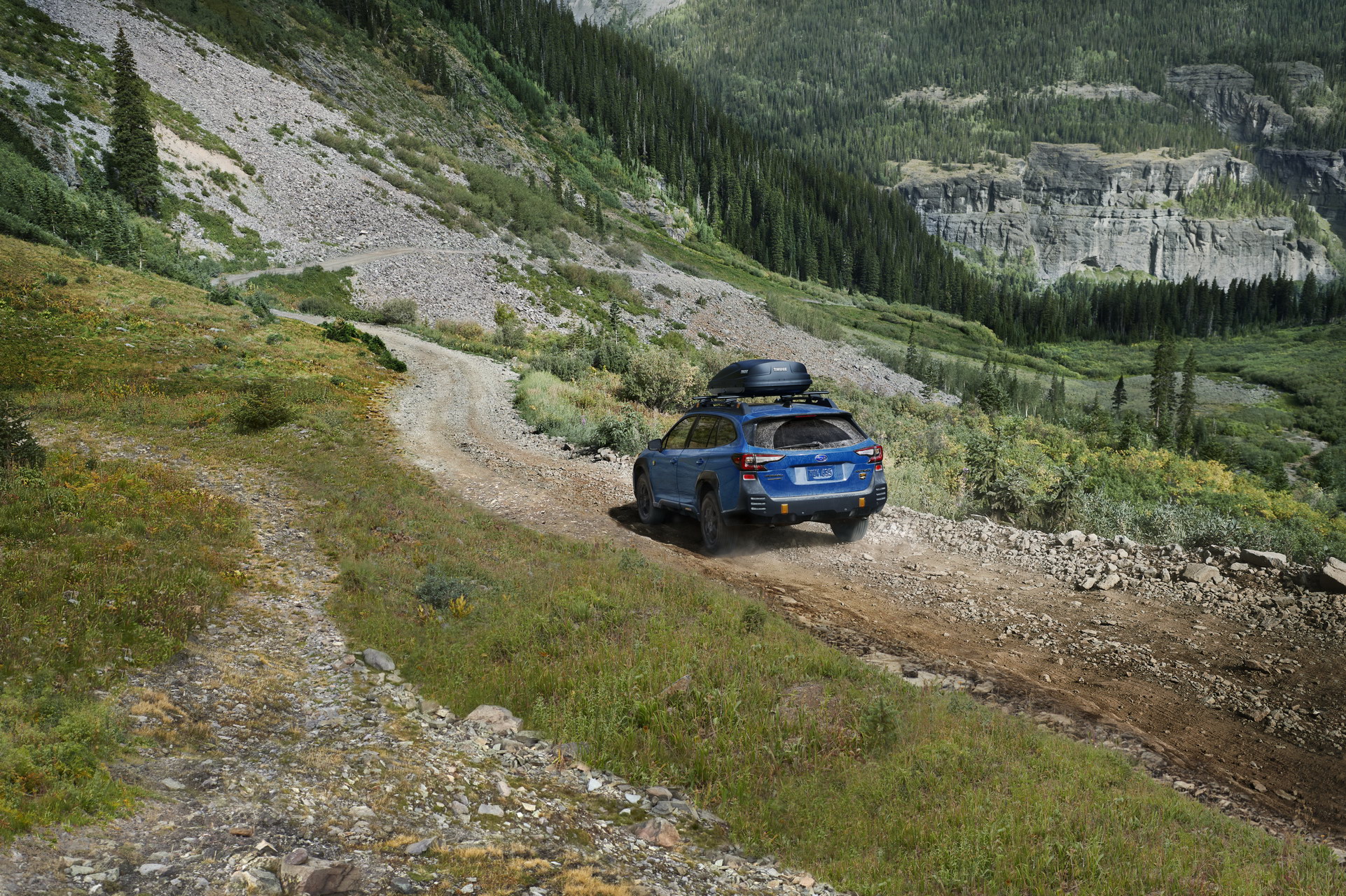 Download 2022 Subaru Outback Wilderness - Rear Three-Quarter HD Wallpaper 1922x1281 #10