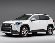 2022 Toyota Corolla Cross - Front Three-Quarter Wallpaper 190x150