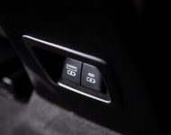 2022 Toyota Corolla Cross - Interior, Detail Wallpaper 190x150