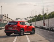 2022 Toyota Corolla Cross [MY-spec] - Rear Three-Quarter Wallpaper 190x150