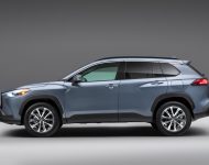2022 Toyota Corolla Cross - Side Wallpaper 190x150