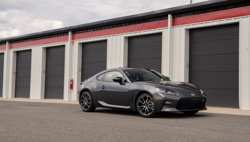 2022 Toyota GR 86 - Front Three-Quarter Wallpaper 850x484 #111