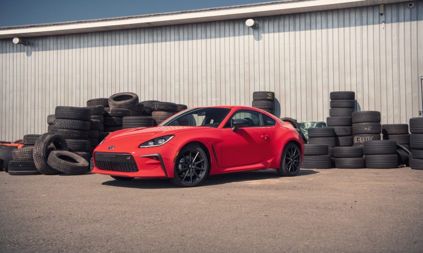 2022 Toyota GR 86 - Front Three-Quarter Wallpaper 850x510 #13