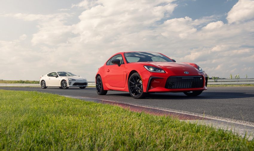 2022 Toyota GR 86 - Front Three-Quarter Wallpaper 850x506 #5