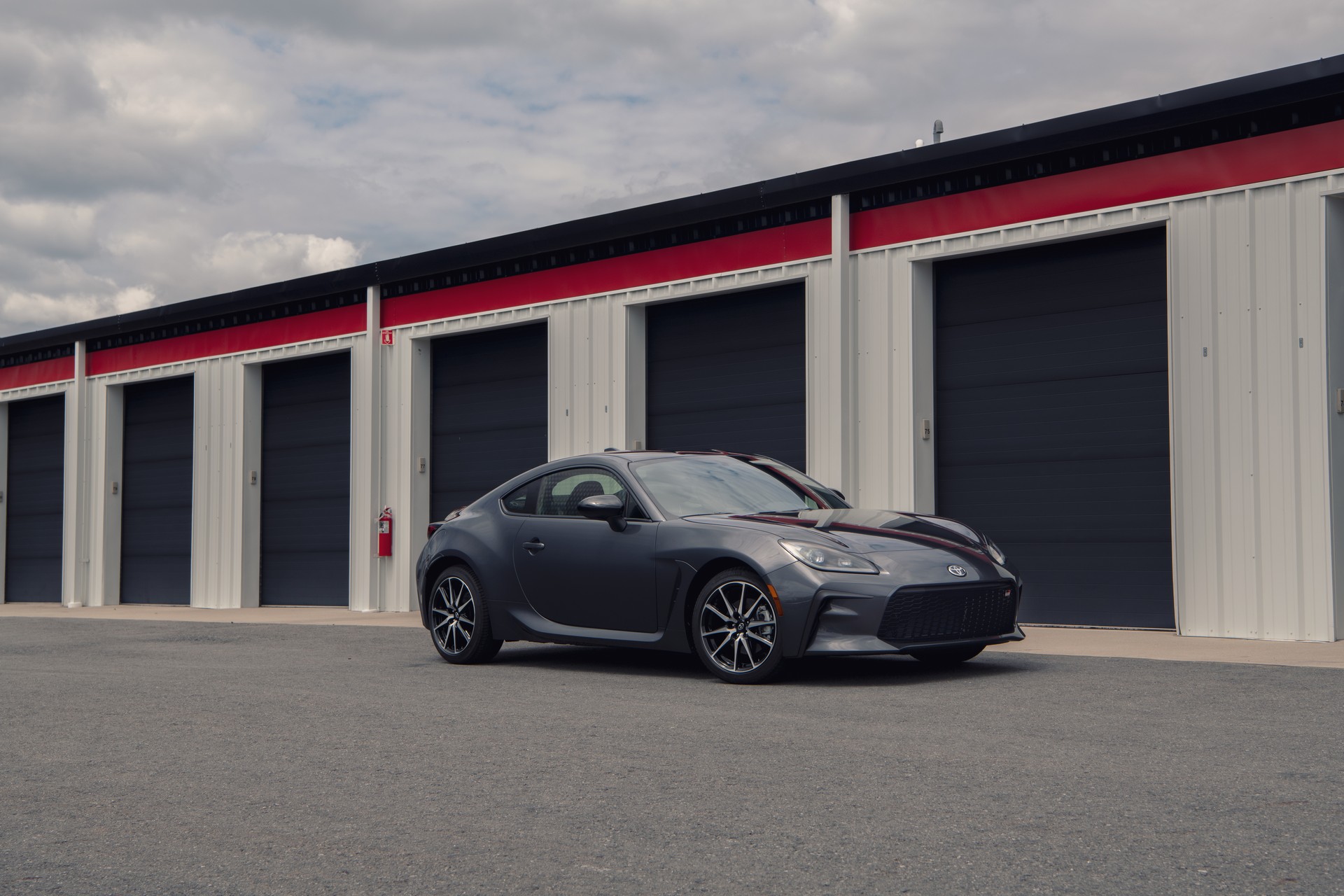 Download 2022 Toyota GR 86 - Front Three-Quarter HD Wallpaper 1920x1280 #112