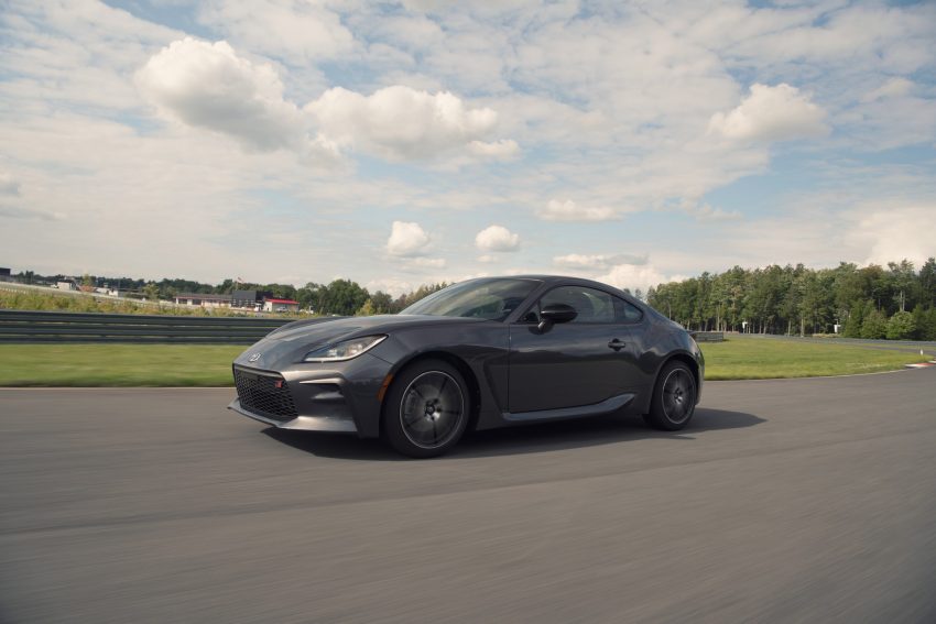 2022 Toyota GR 86 - Front Three-Quarter Wallpaper 850x567 #102