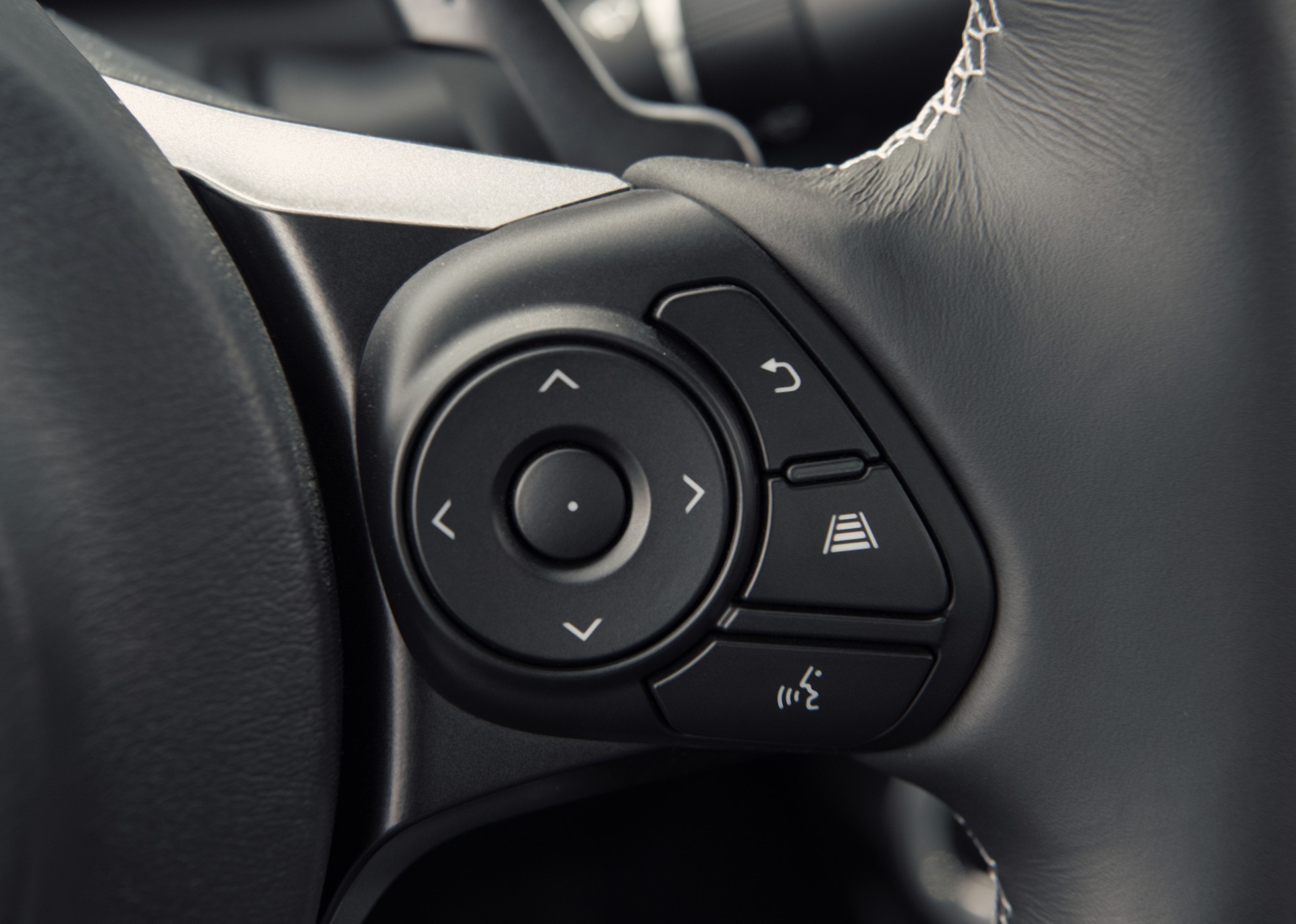 Download 2022 Toyota GR 86 - Interior, Steering Wheel HD Wallpaper 1920x1369 #179