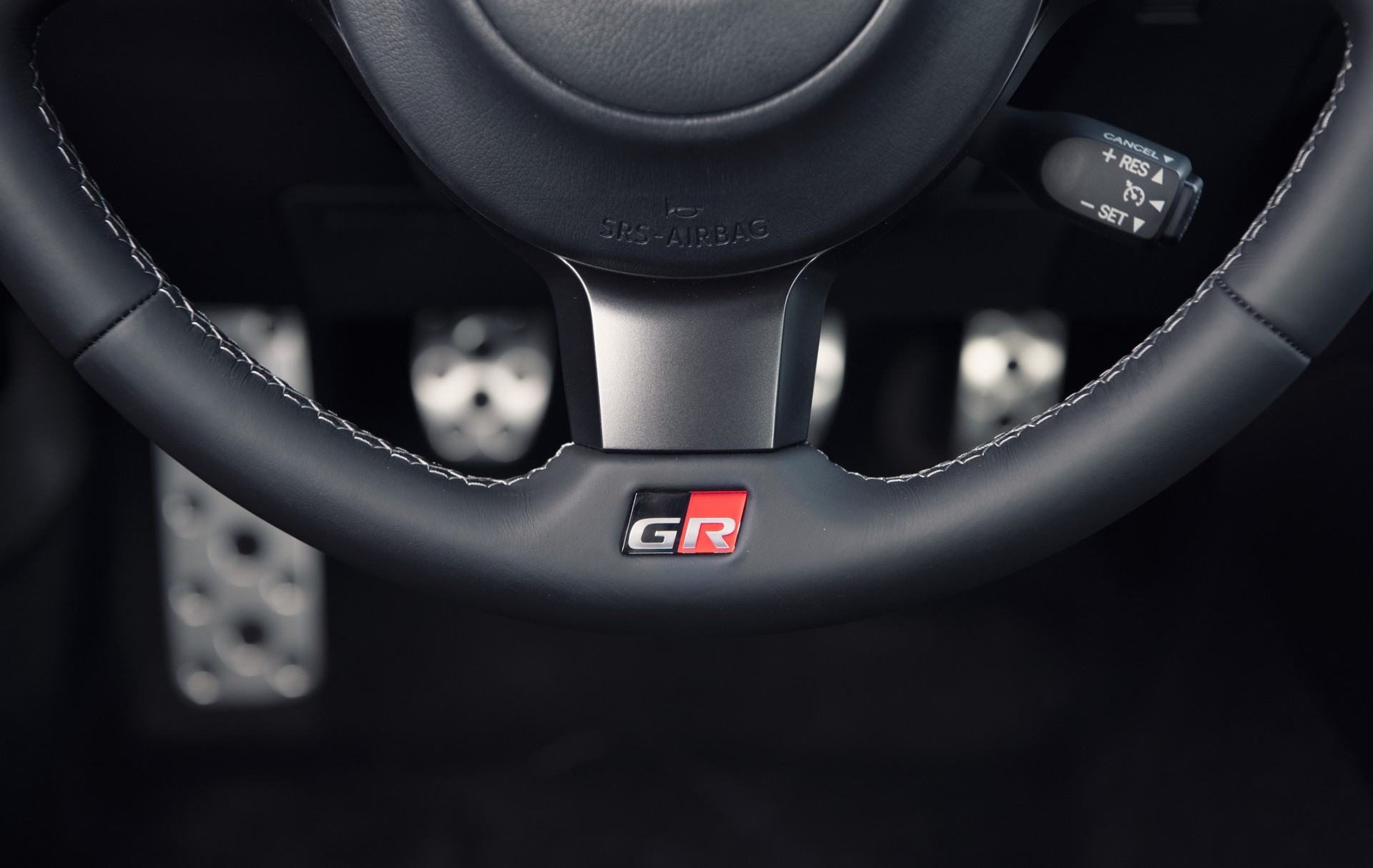 Download 2022 Toyota GR 86 - Interior, Steering Wheel HD Wallpaper 1920x1214 #47