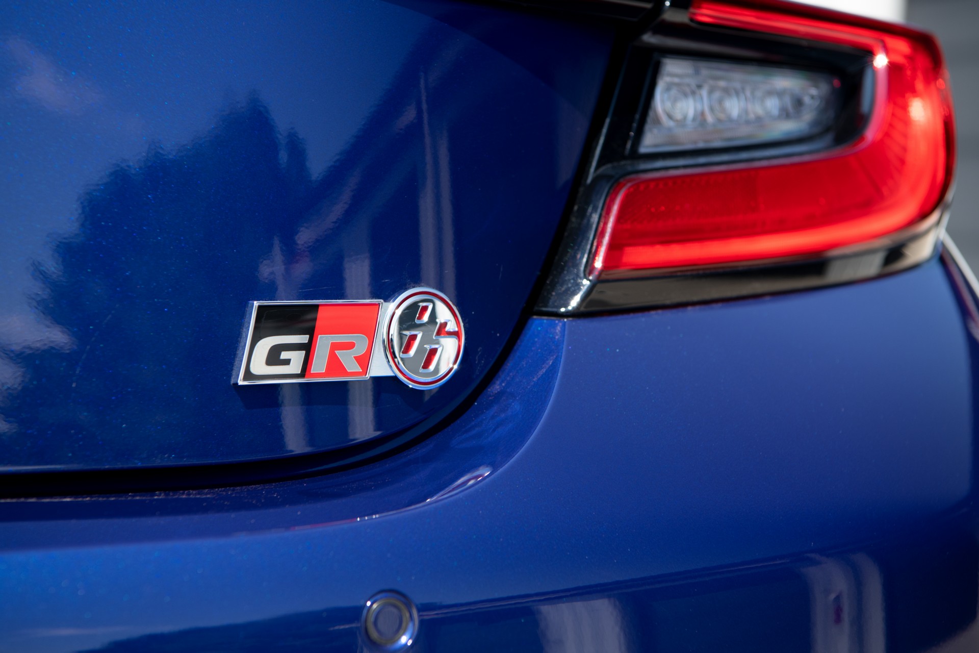 Download 2022 Toyota GR 86 - Tail Light HD Wallpaper 1920x1280 #166