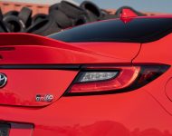 2022 Toyota GR 86 - Tail Light Wallpaper 190x150