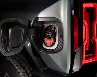 2024 GMC Hummer EV SUV - Charging Port Wallpaper 190x150