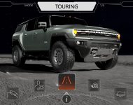 2024 GMC Hummer EV SUV - Infotainment Screen Wallpaper 190x150