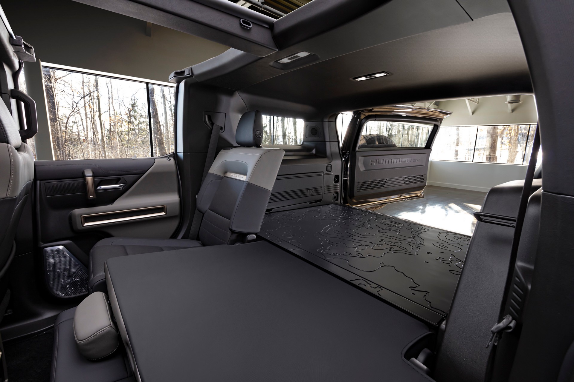 Download 2024 GMC Hummer EV SUV - Interior HD Wallpaper 1920x1280 #39