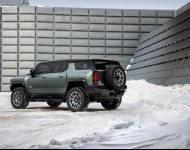 2024 GMC Hummer EV SUV - Rear Three-Quarter Wallpaper 190x150