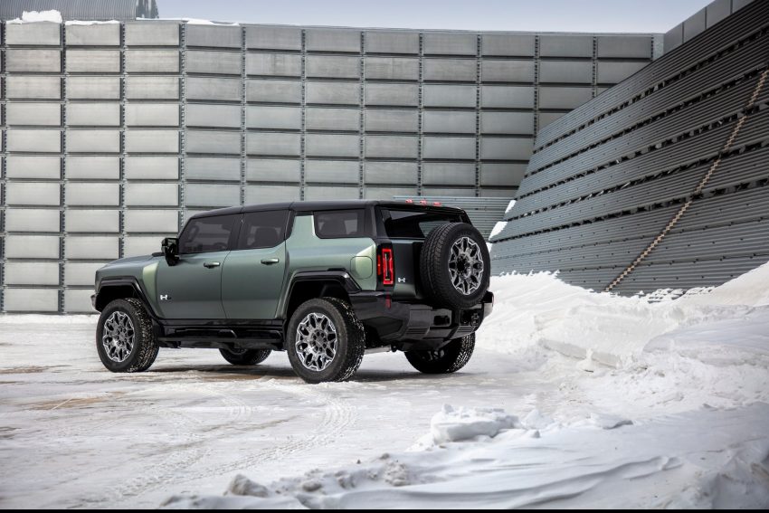 2024 GMC Hummer EV SUV - Rear Three-Quarter Wallpaper 850x567 #7