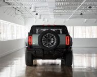 2024 GMC Hummer EV SUV - Rear Wallpaper 190x150