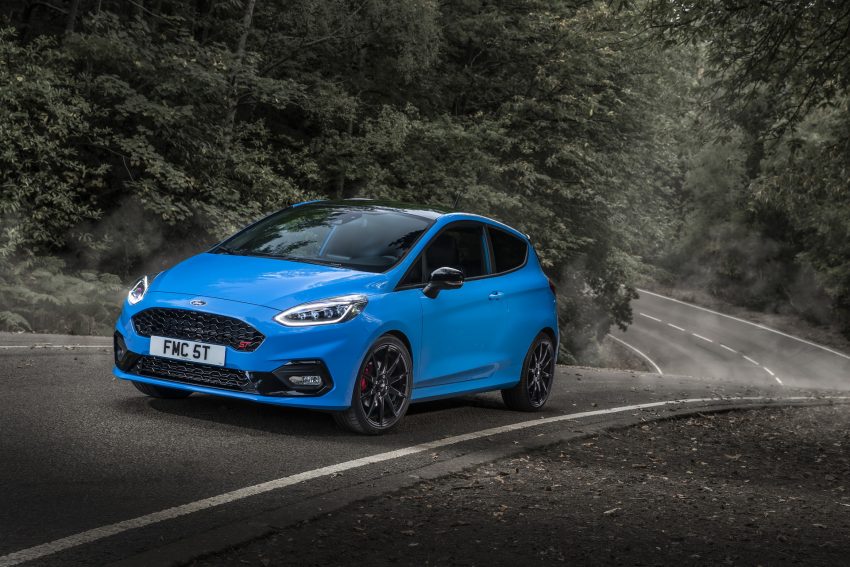 2021 Ford Fiesta ST Edition - Front Three-Quarter Wallpaper 850x567 #31