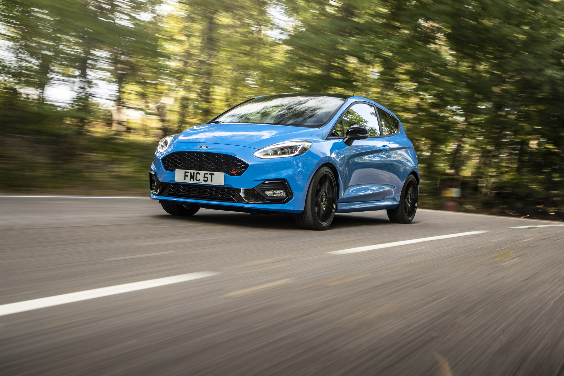 Download 2021 Ford Fiesta ST Edition - Front Three-Quarter HD Wallpaper 1920x1280 #5