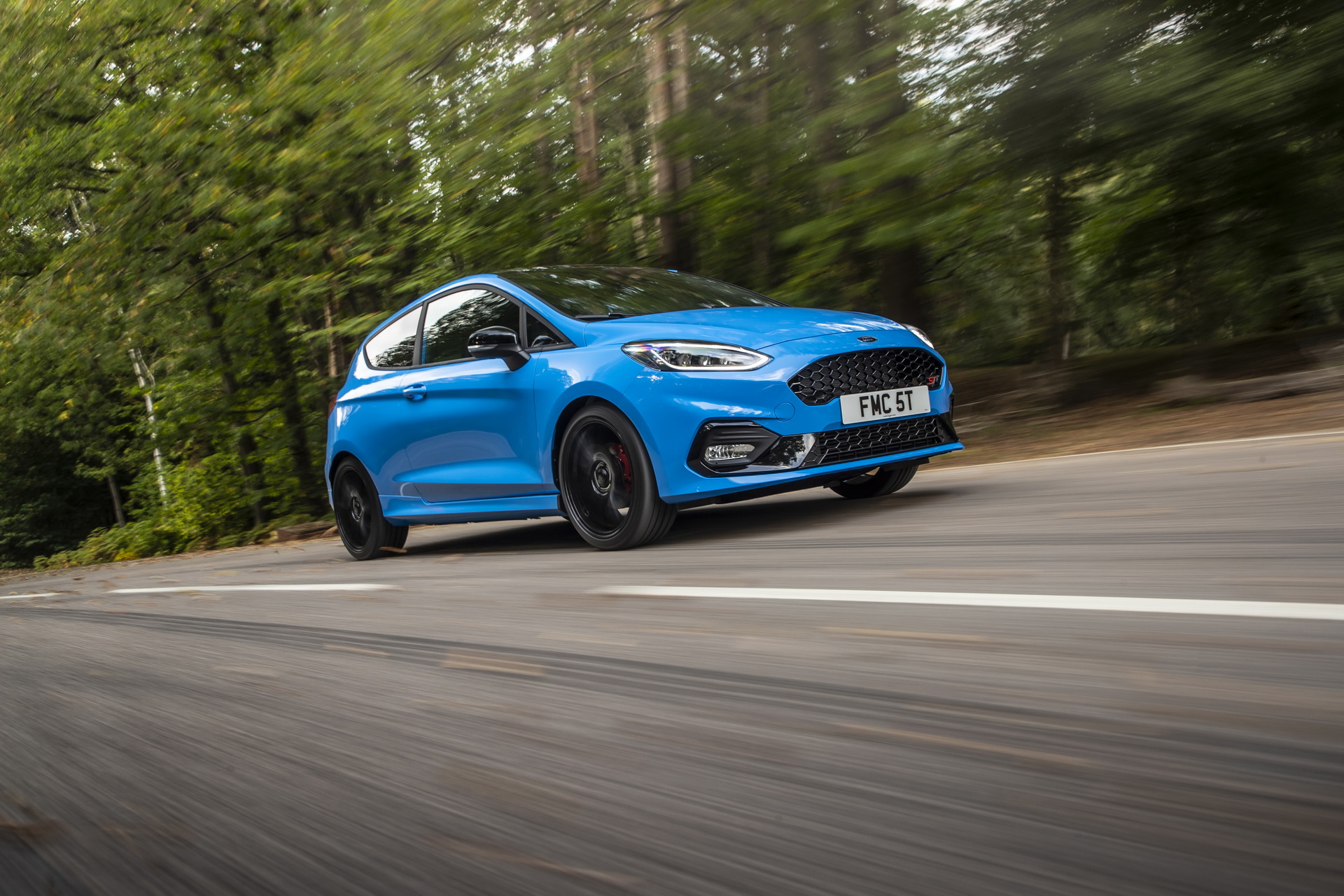 Download 2021 Ford Fiesta ST Edition - Front Three-Quarter HD Wallpaper 1920x1280 #6