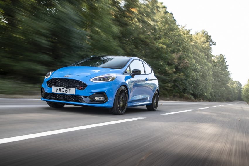 2021 Ford Fiesta ST Edition - Front Three-Quarter Wallpaper 850x567 #9