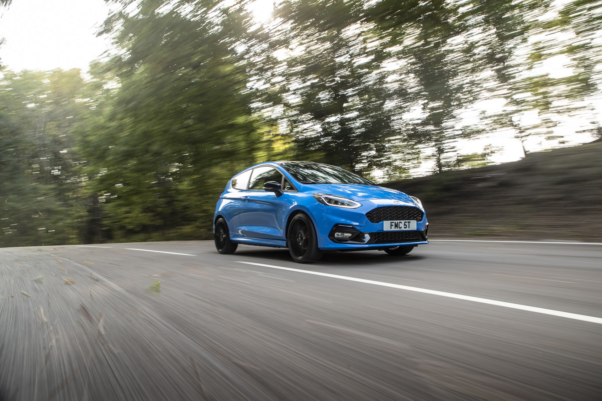 Download 2021 Ford Fiesta ST Edition - Front Three-Quarter HD Wallpaper 1920x1280 #19