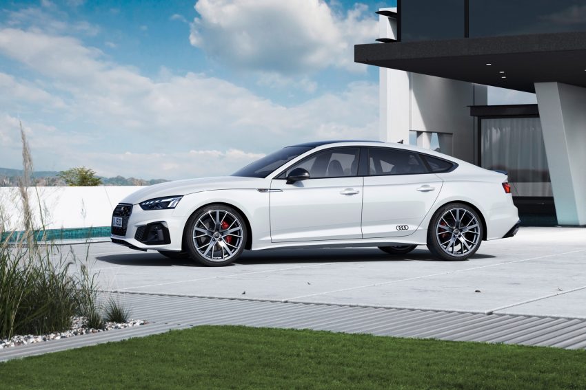 2022 Audi A5 Sportback S line competition plus - Side Wallpaper 850x567 #6