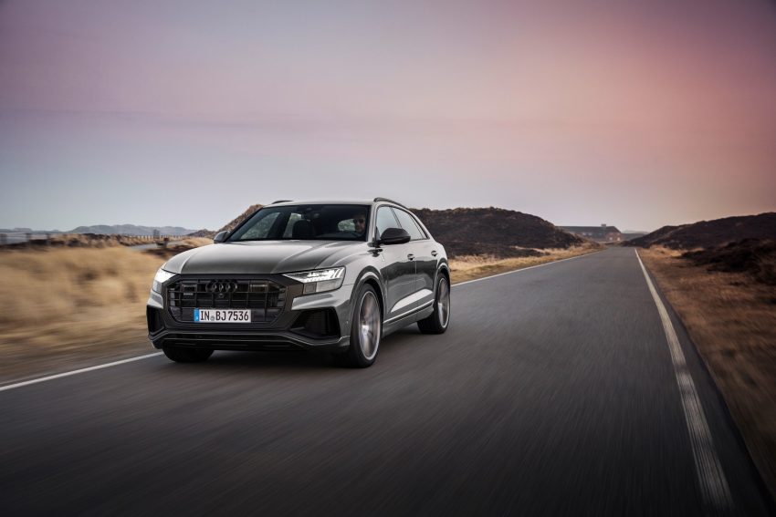 2022 Audi Q7 competition plus - Front Wallpaper 850x567 #11