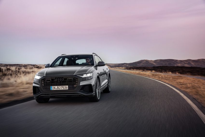 2022 Audi Q7 competition plus - Front Wallpaper 850x567 #12