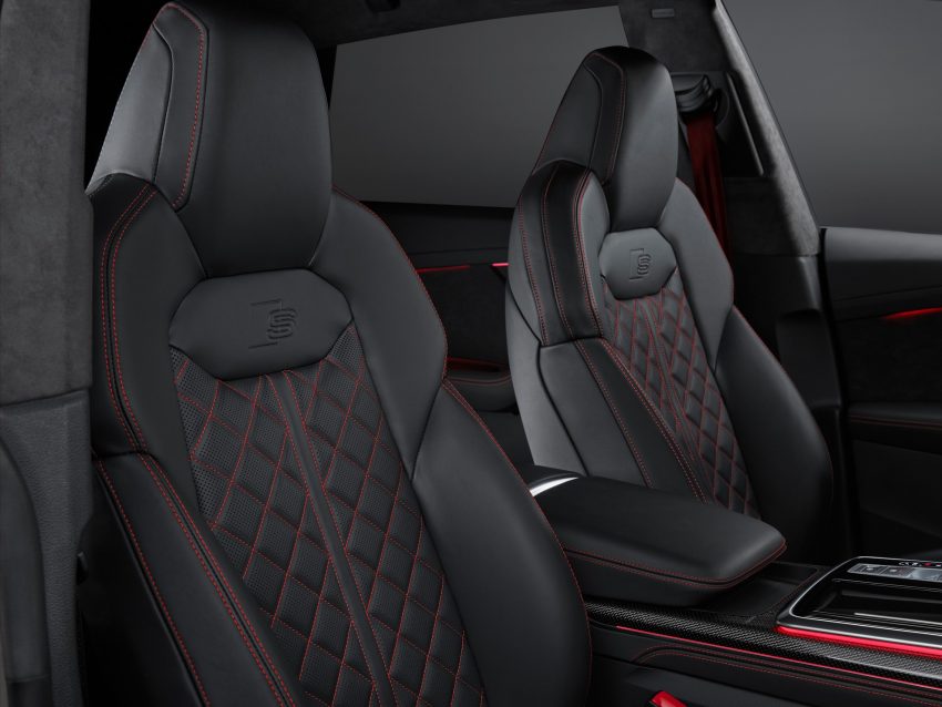 2022 Audi Q7 competition plus - Interior, Front Seats Wallpaper 850x638 #31