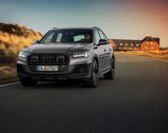 2022 Audi Q8 competition plus - Front Wallpaper 190x150
