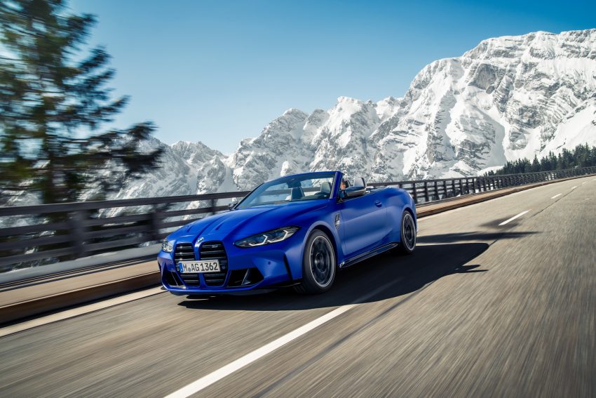 2022 BMW M4 Competition Convertible M xDrive - Front Three-Quarter Wallpaper 850x567 #16