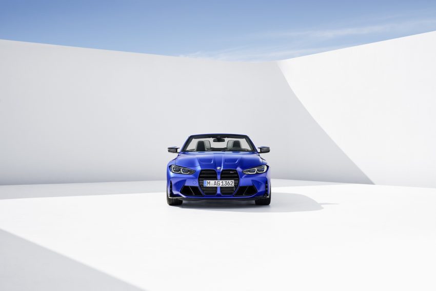 2022 BMW M4 Competition Convertible M xDrive - Front Wallpaper 850x567 #48