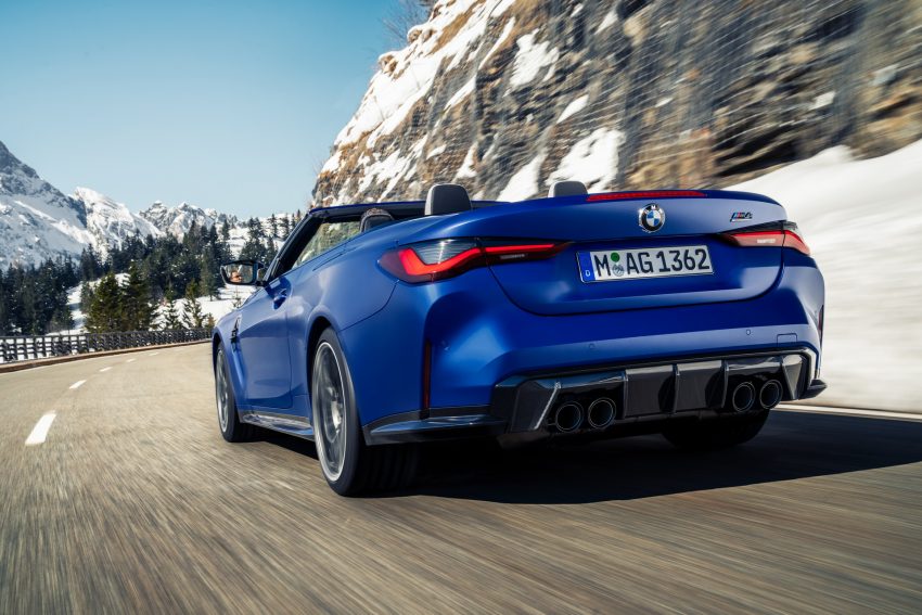 2022 BMW M4 Competition Convertible M xDrive - Rear Three-Quarter Wallpaper 850x567 #6